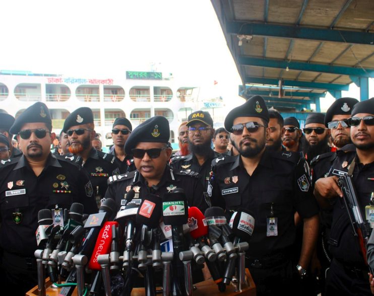 ঈদকে সামনে রেখে বরিশালে র‌্যাব-৮’র অভিযান জোরদার