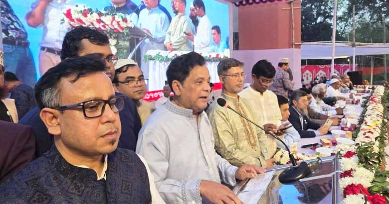 আড়াই হাজার চিকিৎসক-শিক্ষার্থীর অংশগ্রহণে রংপুর মেডিকেলে ড্যাবের ইফতার