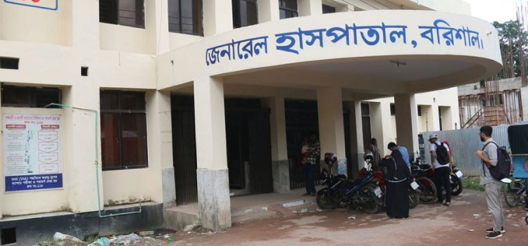 ৪ বছরেও শেষ হয়নি ২৫০ শয্যা বিশিষ্ট ভবন নির্মাণের কাজ