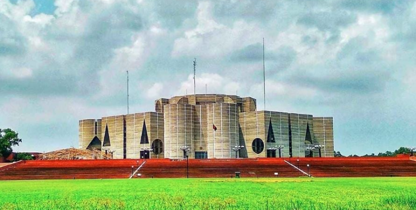 টেকসই বেড়িবাঁধ, আইনশৃঙ্খলা উন্নতি, কলকারখানা চালুসহ একগুচ্ছ দাবি উপস্থাপনের পরিকল্পনা খুলনার ৬ এমপি’র