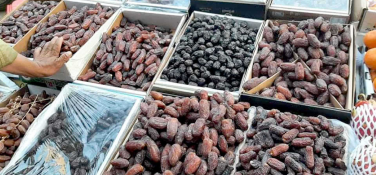 সৌদি খেজুর রংপুরের ৮ উপজেলা পেলেও বঞ্চিত সিটি করপোরেশন