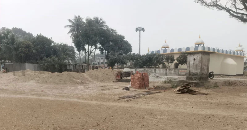 ‘জনস্বার্থে’ রেলের জমিতে অফিস করছে সিটি করপোরেশন