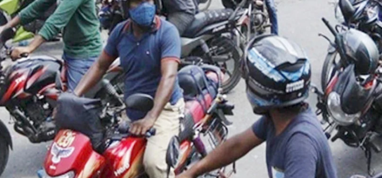সিলেটে পুলিশের যে নির্দেশনা মানতে হবে মোটরসাইকেল চালকদের