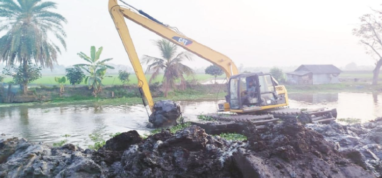 মধ্যপ্রাচ্য যুদ্ধের নেতিবাচক প্রভাব পড়েছে খুলনার খননকৃত সাত খালের ওপর