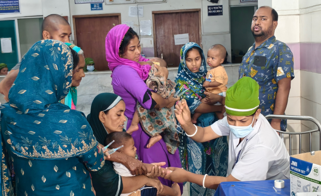 ময়মনসিংহ মেডিকেলে হামের উপসর্গ নিয়ে ভর্তি ৯১ শিশু