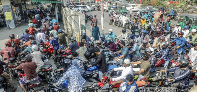 ‘ফুয়েল পাস’: ঢাকায় যুক্ত আরও ১৮ পাম্প, রাজধানীর বাইরেও কয়েক জেলা