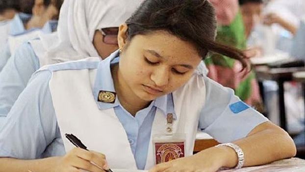 পরীক্ষায় ‘নীরব বহিষ্কার’ নিয়ে ঢাকা শিক্ষা বোর্ডের নির্দেশনা জারি