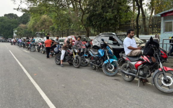 ঢাকার যে ১১ পাম্পে ফুয়েল পাস বাধ্যতামূলক
