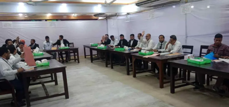 ঢাকা আইনজীবী সমিতির নির্বাচন শুরু