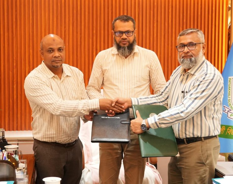 পবিপ্রবি ও বিআরটিসির মধ্যে সমঝোতা স্মারক স্বাক্ষরিত, পহেলা নভেম্বর থেকে চালু হচ্ছে দুটি অত্যাধুনিক দ্বিতল বাস